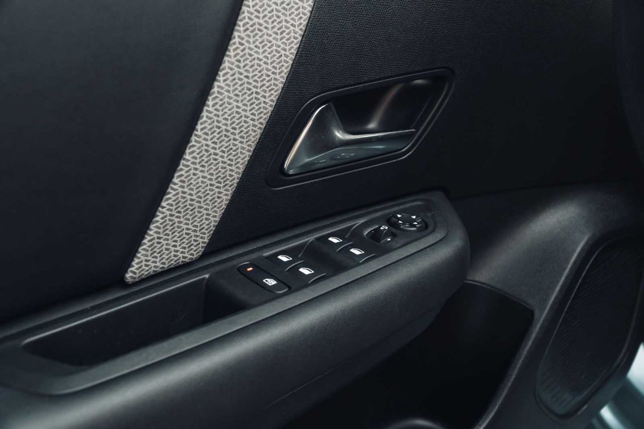 Citroën C4 PureTech 130 S&S EAT8 Max  - Foto 18