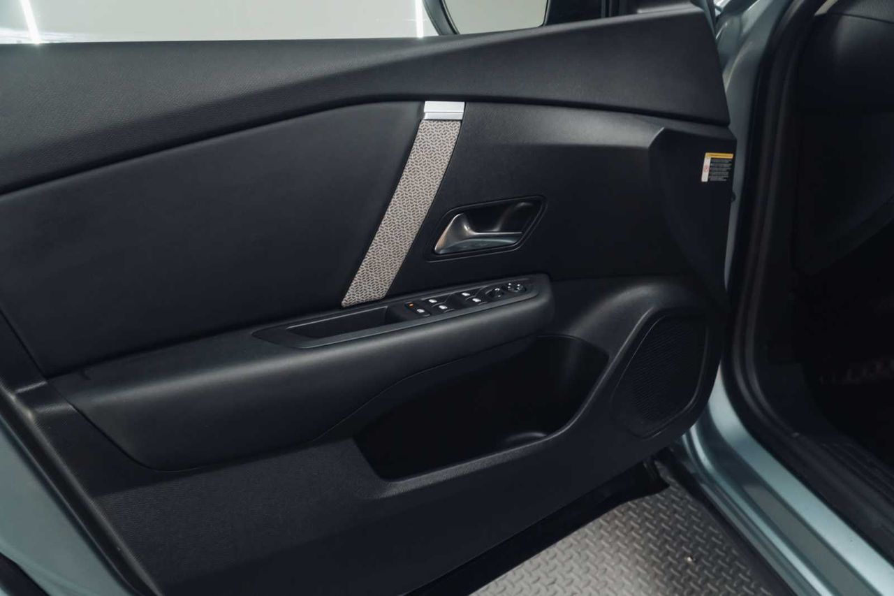 Citroën C4 PureTech 130 S&S EAT8 Max  - Foto 20