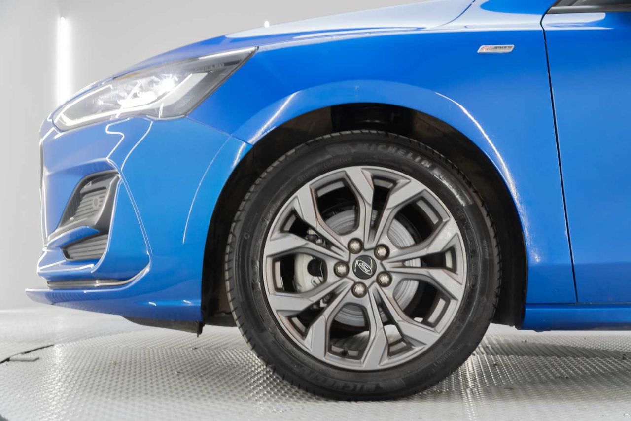 Ford Focus 1.0 Ecoboost MHEV 92kW ST-Line - Foto 25