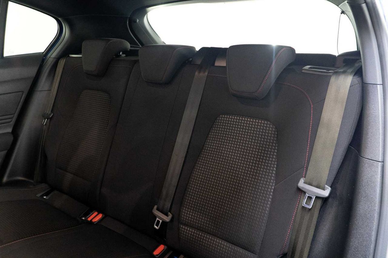 Ford Focus 1.0 Ecoboost MHEV 92kW ST-Line - Foto 21