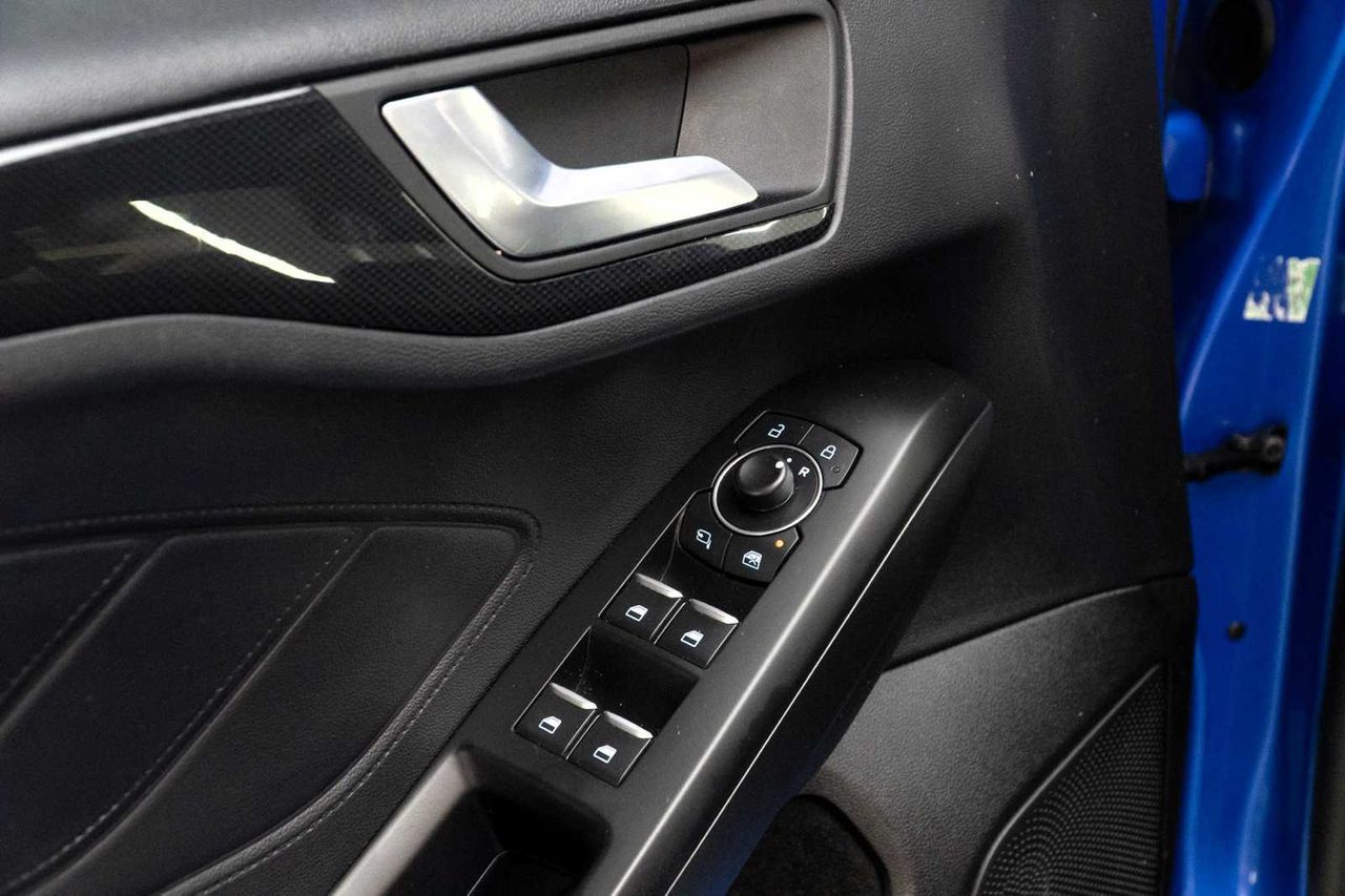 Ford Focus 1.0 Ecoboost MHEV 92kW ST-Line - Foto 25