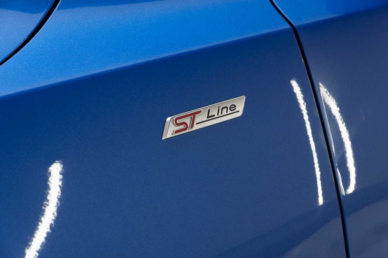 Ford Focus 1.0 Ecoboost MHEV 92kW ST-Line - Foto 14