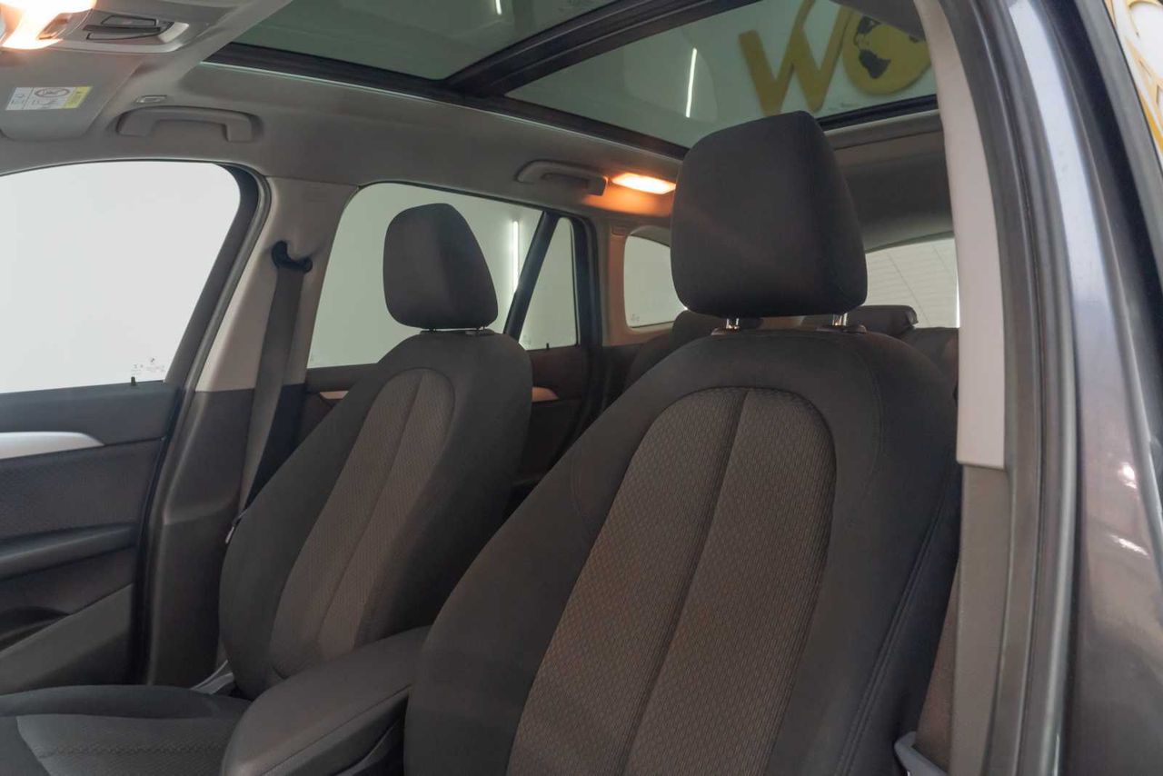 BMW X1 sDrive18i  - Foto 17