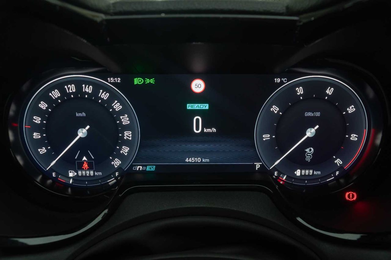 Alfa Romeo Tonale 1.3 Multi-air PHEV Veloce Q4 - Foto 15