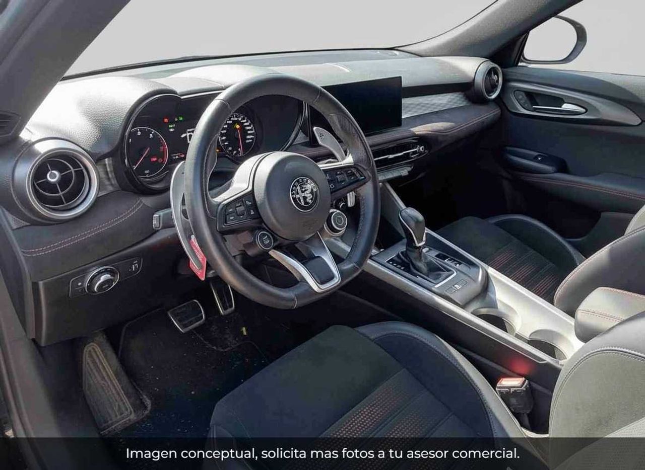 Alfa Romeo Tonale 1.3 Multi-air PHEV Veloce Q4 - Foto 5