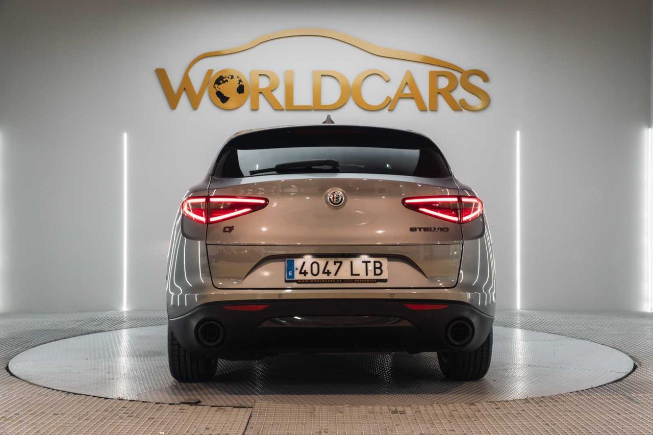 Alfa Romeo Stelvio 2.2 Diésel 140kW (190CV) Sprint+ Q4  - Foto 7