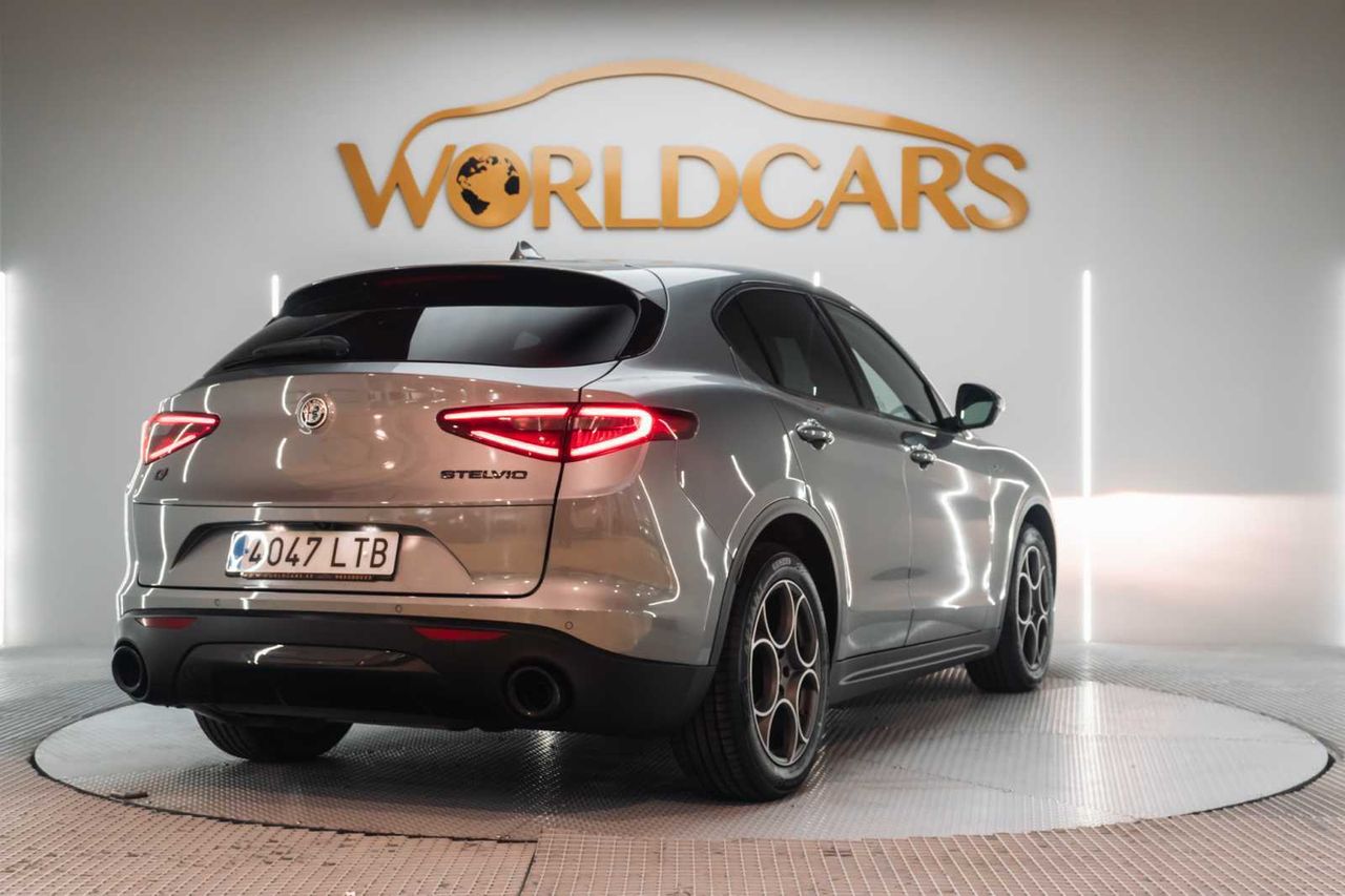 Alfa Romeo Stelvio 2.2 Diésel 140kW (190CV) Sprint+ Q4  - Foto 6