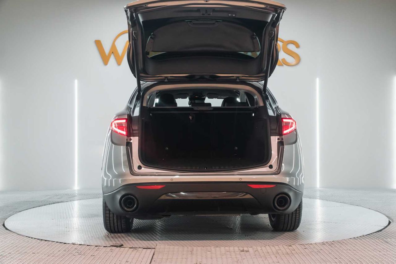Alfa Romeo Stelvio 2.2 Diésel 140kW (190CV) Sprint+ Q4  - Foto 8