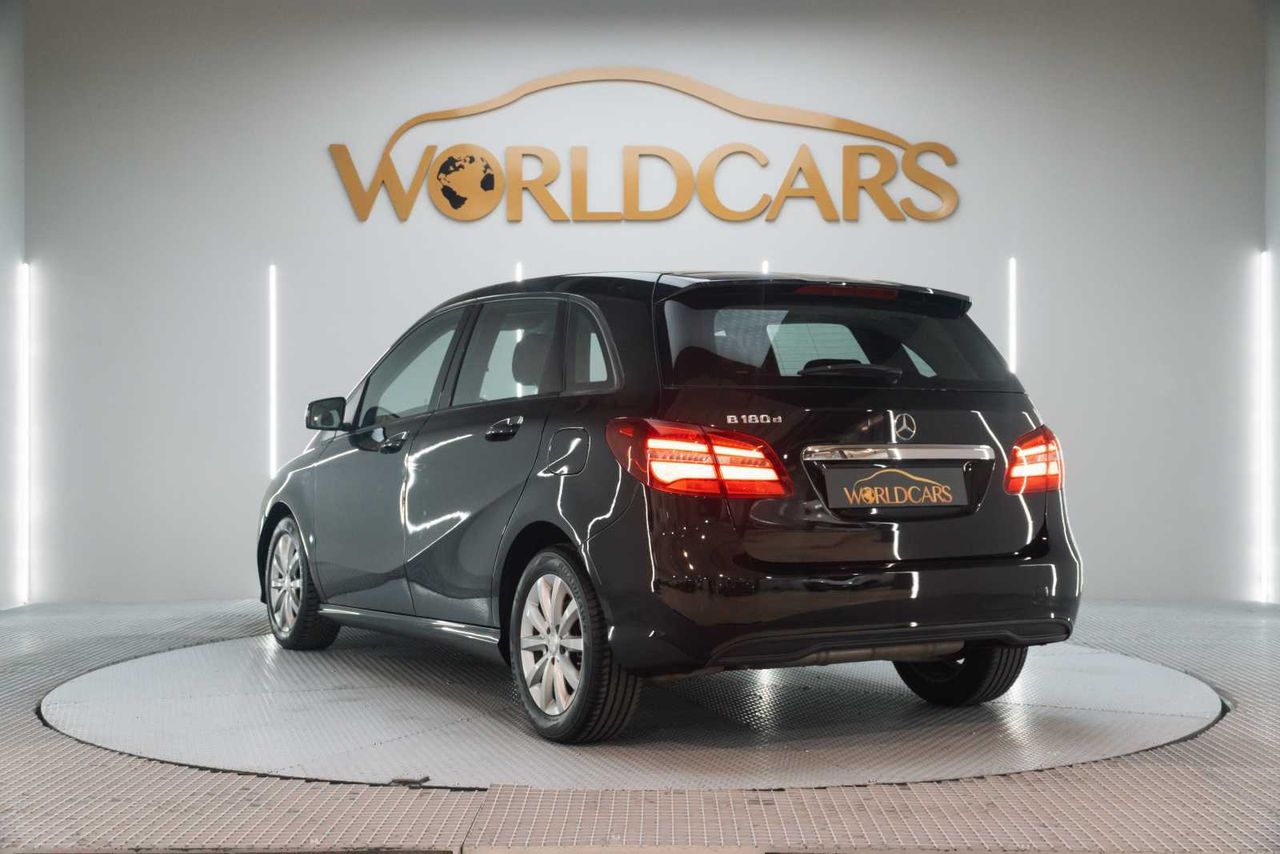 Mercedes Clase B B 180 d  - Foto 9