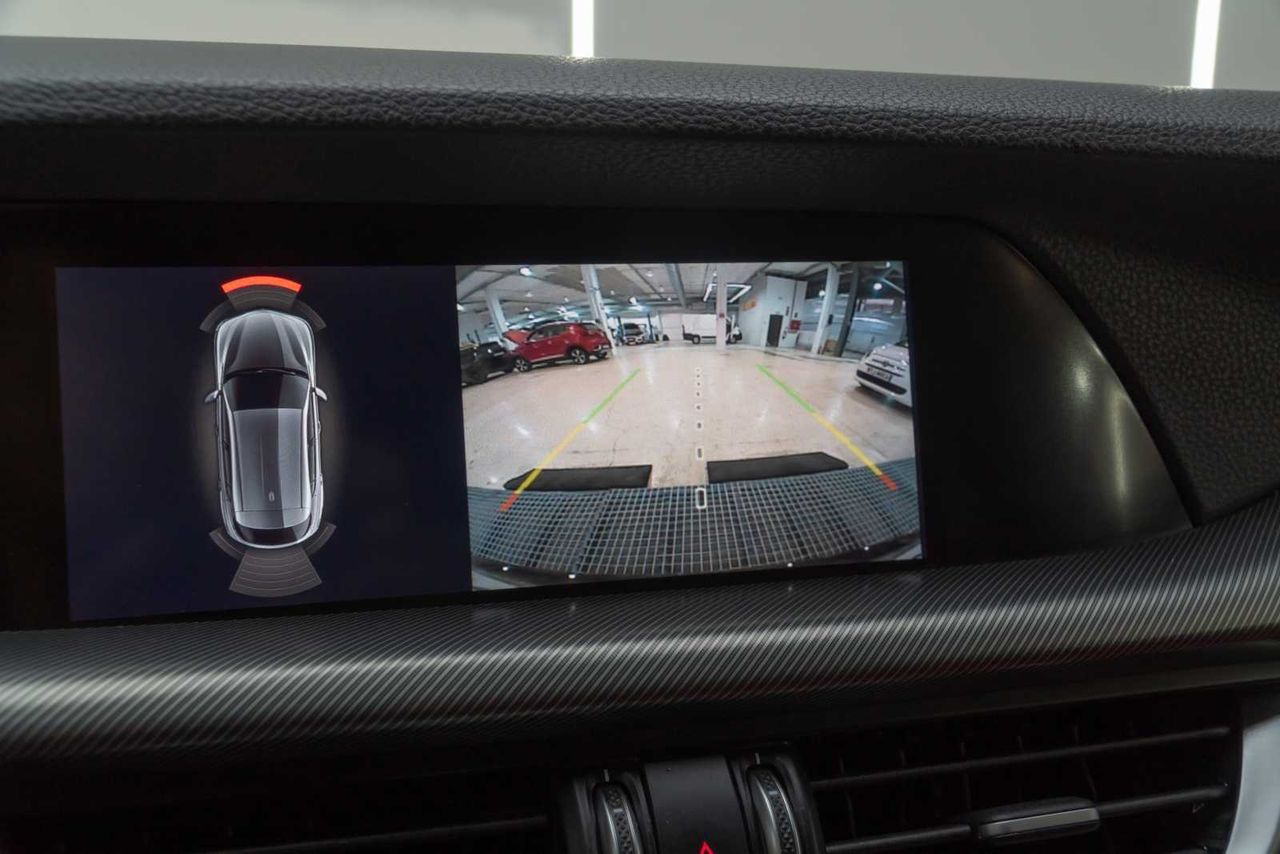 Alfa Romeo Stelvio 2.2 Diésel 154kW (210CV) Veloce Q4  - Foto 11