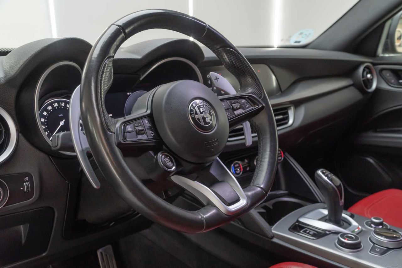 Alfa Romeo Stelvio 2.2 Diésel 154kW (210CV) Veloce Q4  - Foto 10