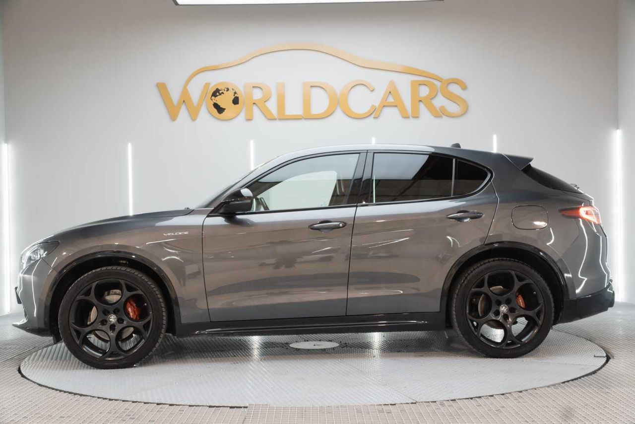Alfa Romeo Stelvio 2.2 Diésel 154kW (210CV) Veloce Q4  - Foto 9