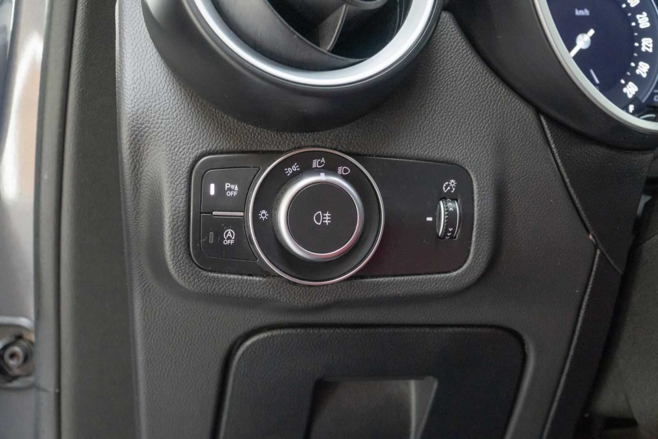 Alfa Romeo Stelvio 2.2 Diésel 154kW (210CV) Veloce Q4  - Foto 16