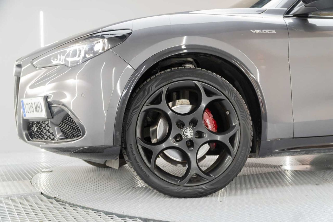Alfa Romeo Stelvio 2.2 Diésel 154kW (210CV) Veloce Q4  - Foto 25