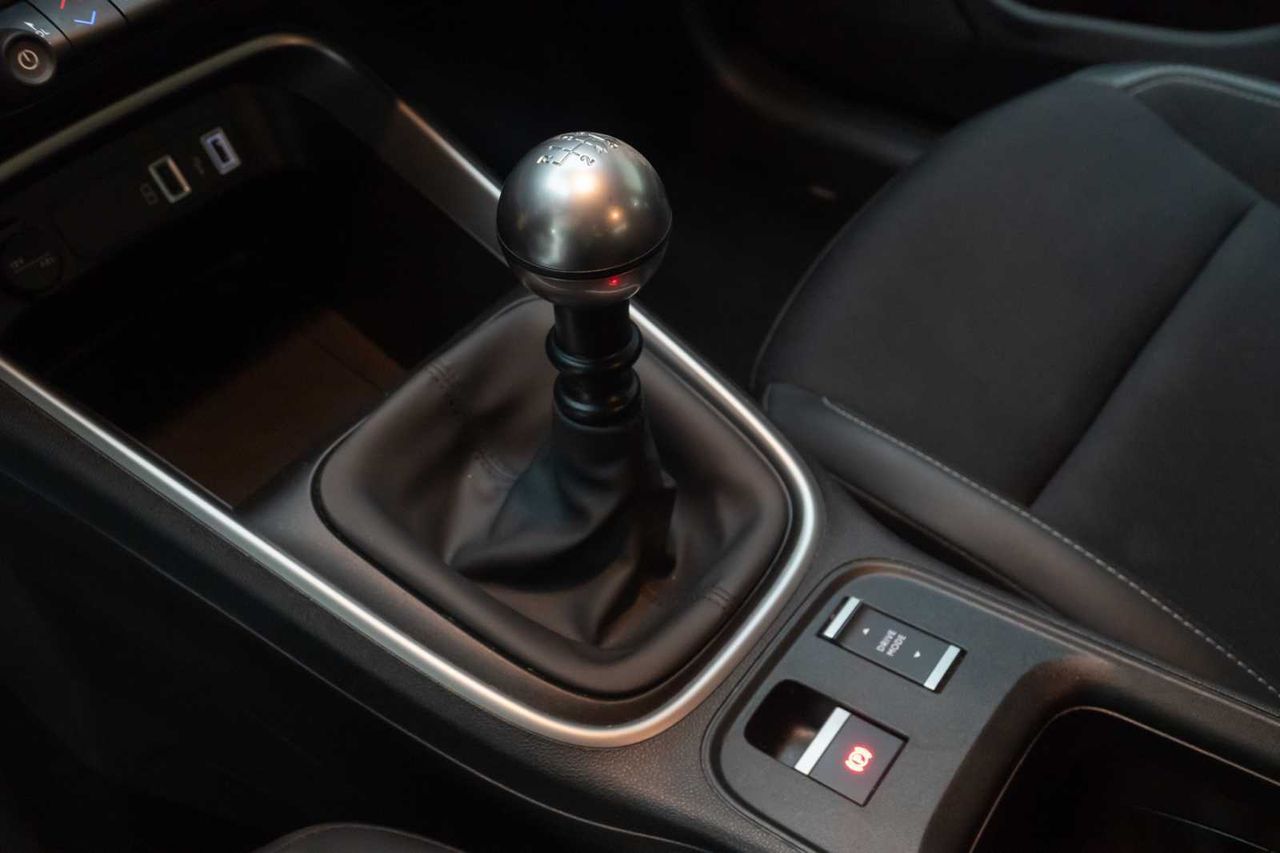 Jeep Avenger 1.2 G 74kW (100CV) Altitude - Foto 19