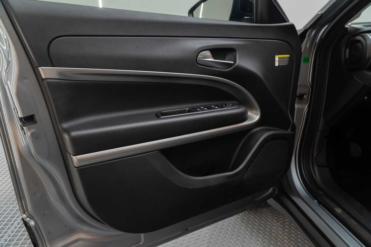 Jeep Avenger 1.2 G 74kW (100CV) Altitude - Foto 18