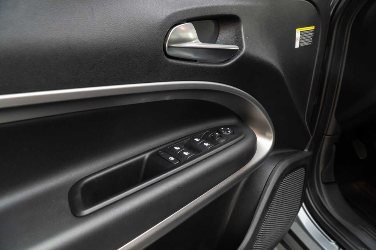 Jeep Avenger 1.2 G 74kW (100CV) Altitude - Foto 23