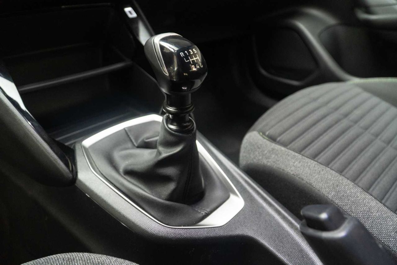 Peugeot 2008 Active Pack Puretech 100 S&S 6 Vel. MAN - Foto 14