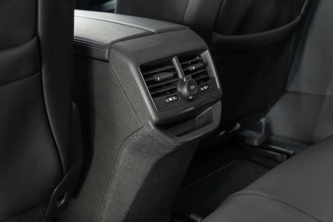 Peugeot 3008 1.5 BlueHDi 96kW (130CV) S&S Allure  - Foto 24