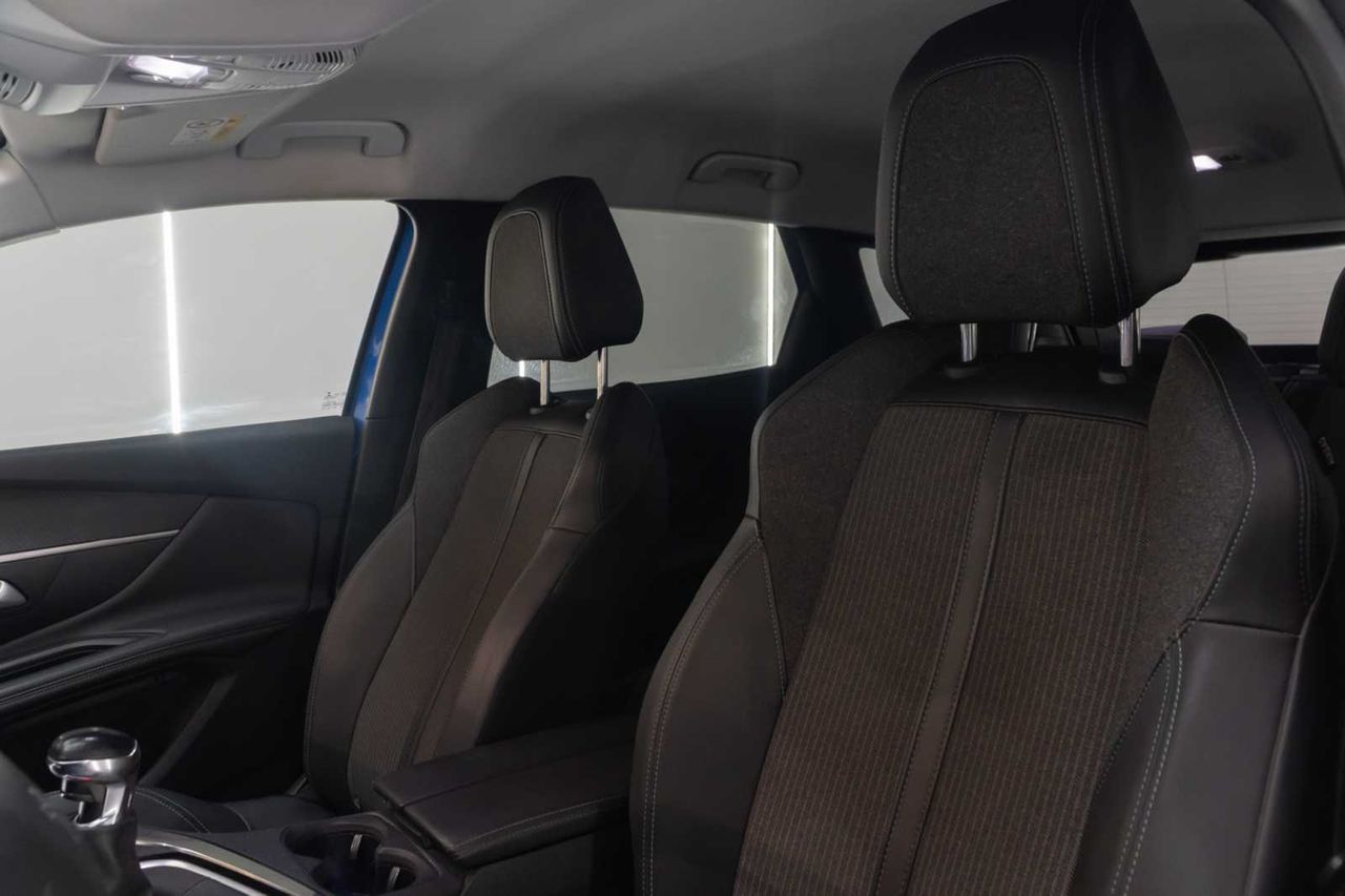 Peugeot 3008 1.5 BlueHDi 96kW (130CV) S&S Allure  - Foto 19