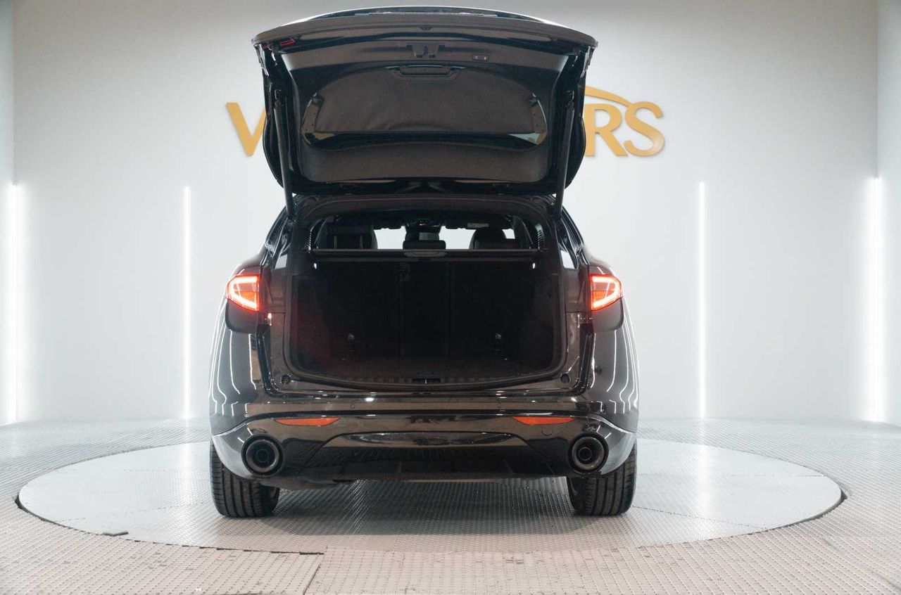 Alfa Romeo Stelvio 2.2 Diésel 154kW (210CV) Veloce Q4 - Foto 11