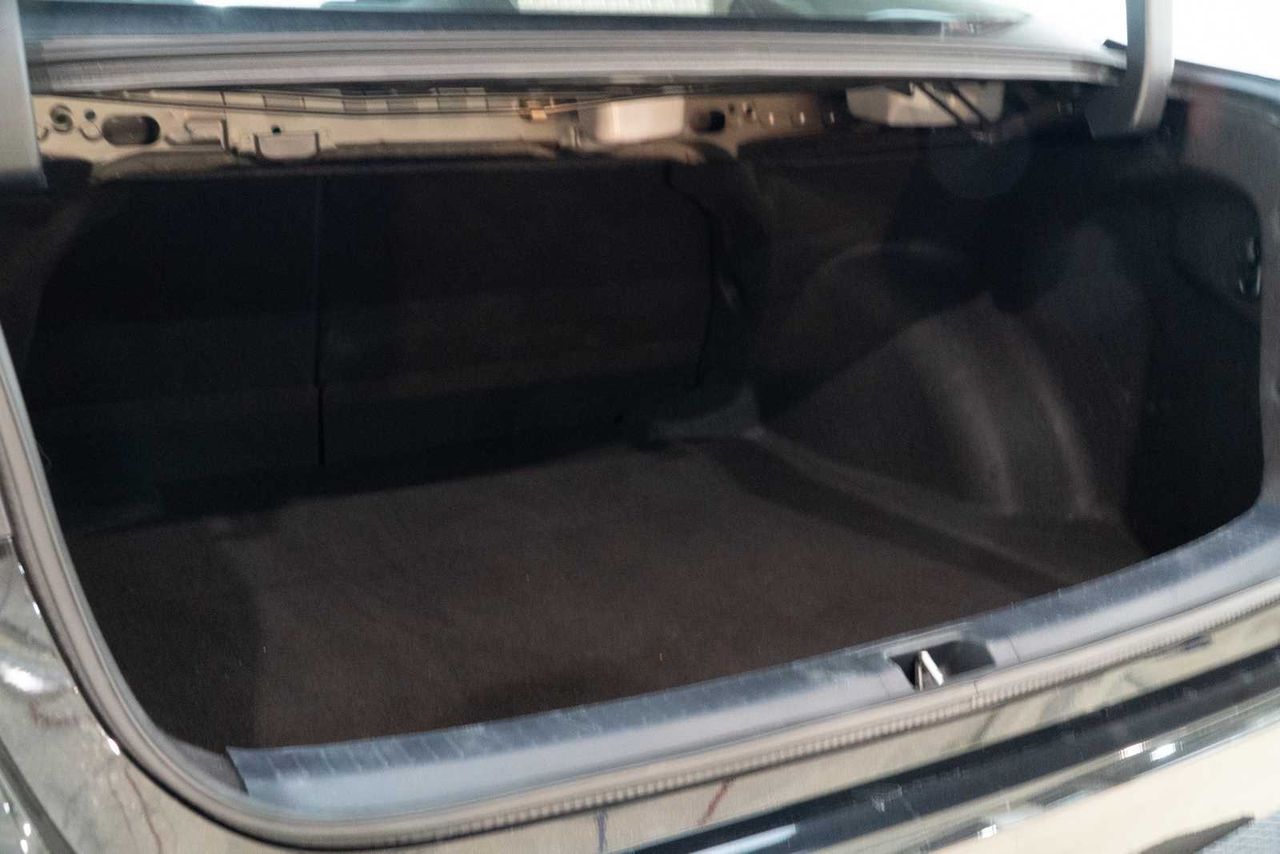 Toyota Corolla sedán 1.5 active - Foto 12