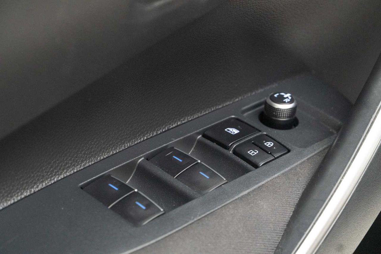 Toyota Corolla sedán 1.5 active - Foto 22