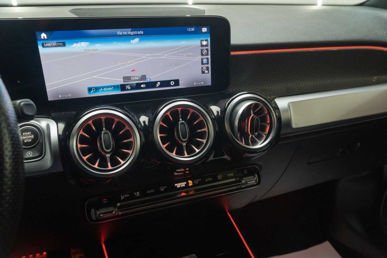 Mercedes GLB GLB 200 d - Foto 22