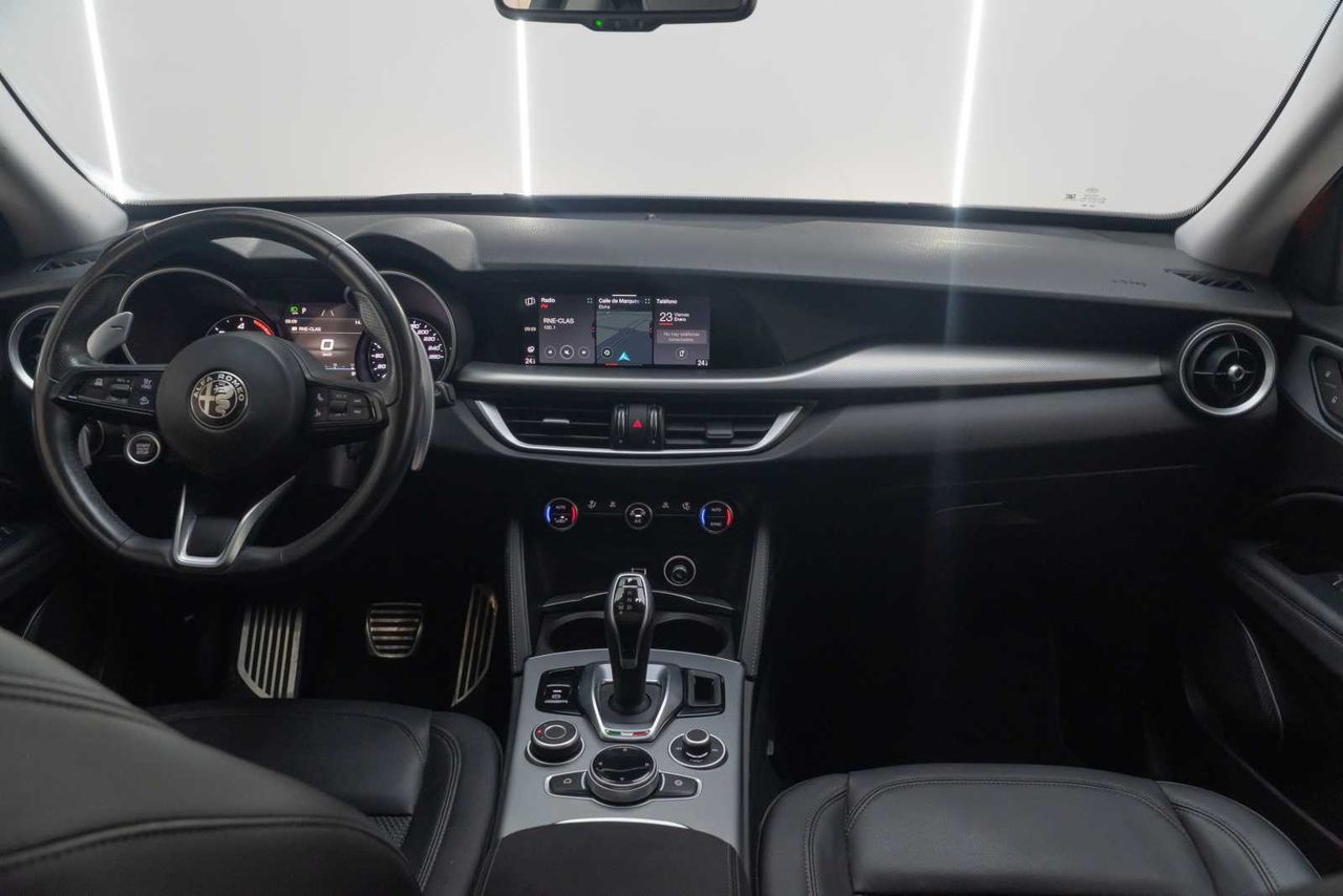 Alfa Romeo Stelvio 2.2 Diésel 140kW (190CV) Sprint+ Q4  - Foto 16