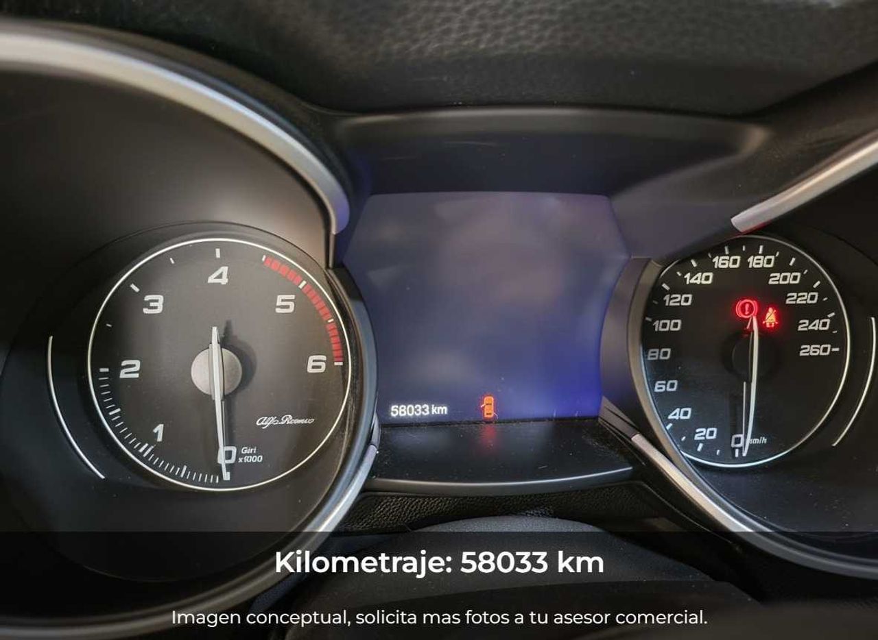 Alfa Romeo Stelvio 2.2 Diésel 140kW (190CV) Sprint+ Q4  - Foto 4