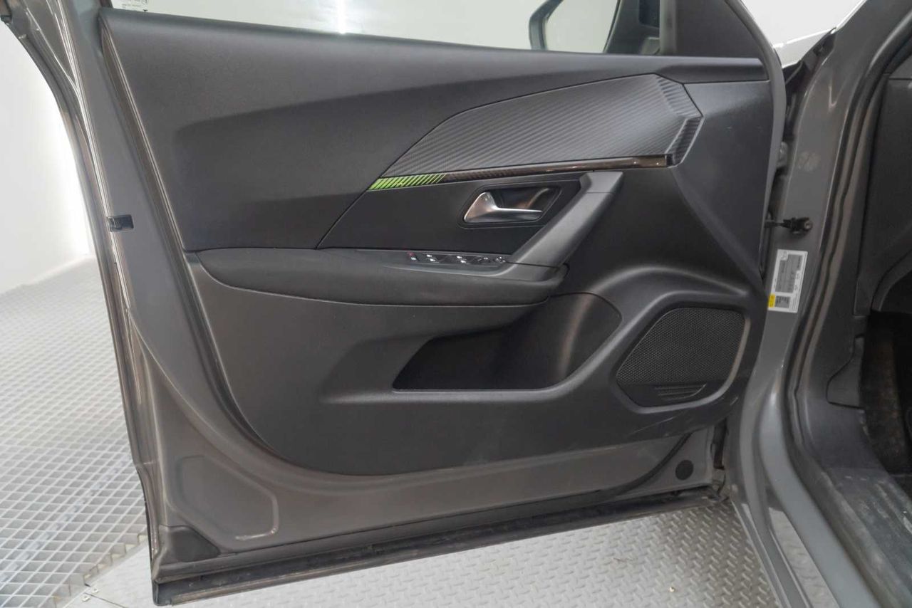 Peugeot 2008 Active Puretech 100 S&S 6 Vel. MAN - Foto 23