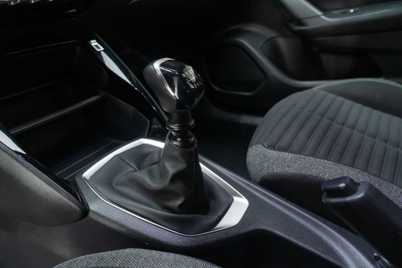 Peugeot 2008 Active Pack Puretech 100 S&S 6 Vel. MAN - Foto 17