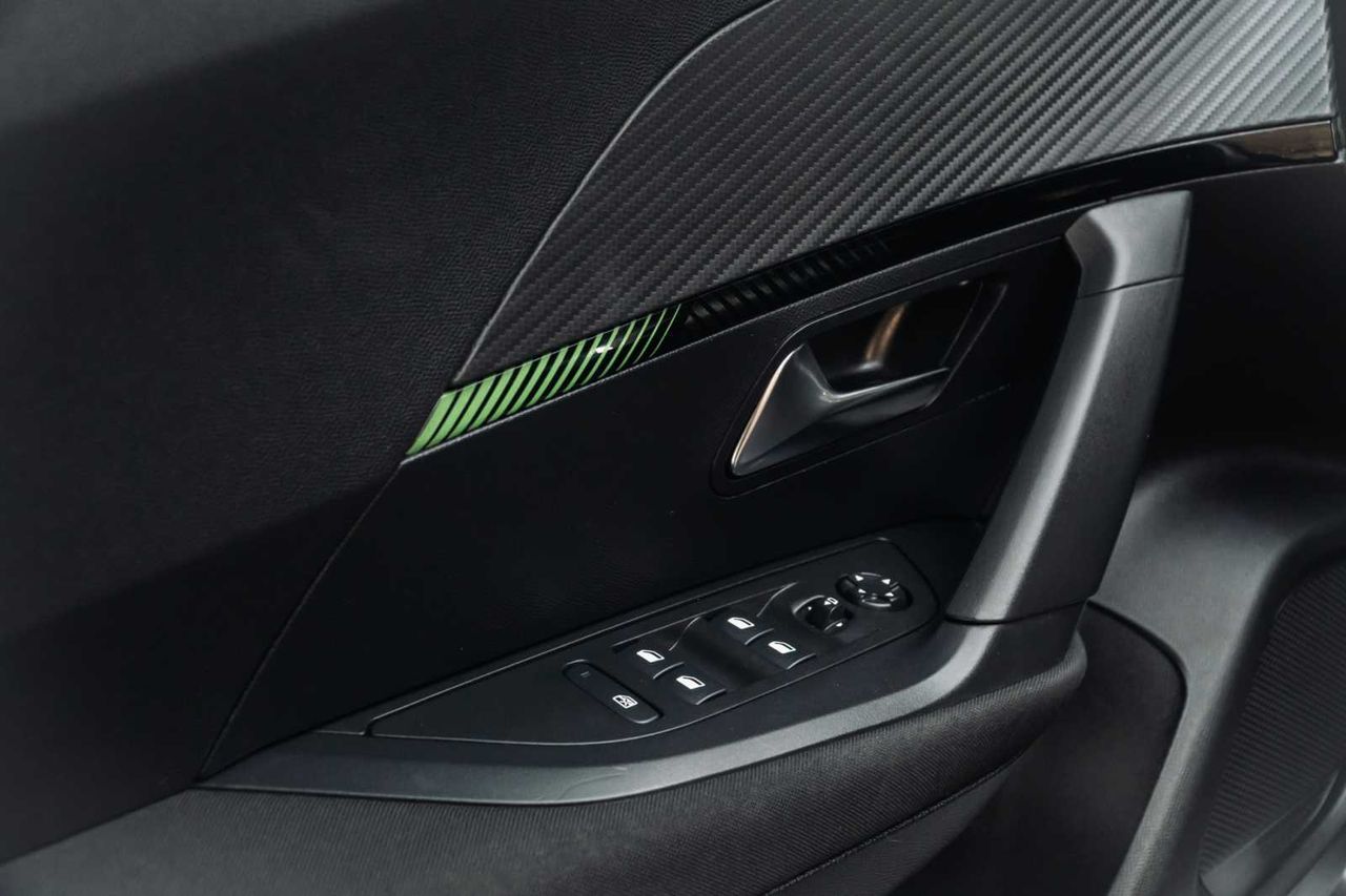 Peugeot 2008 Active Pack Puretech 100 S&S 6 Vel. MAN - Foto 19