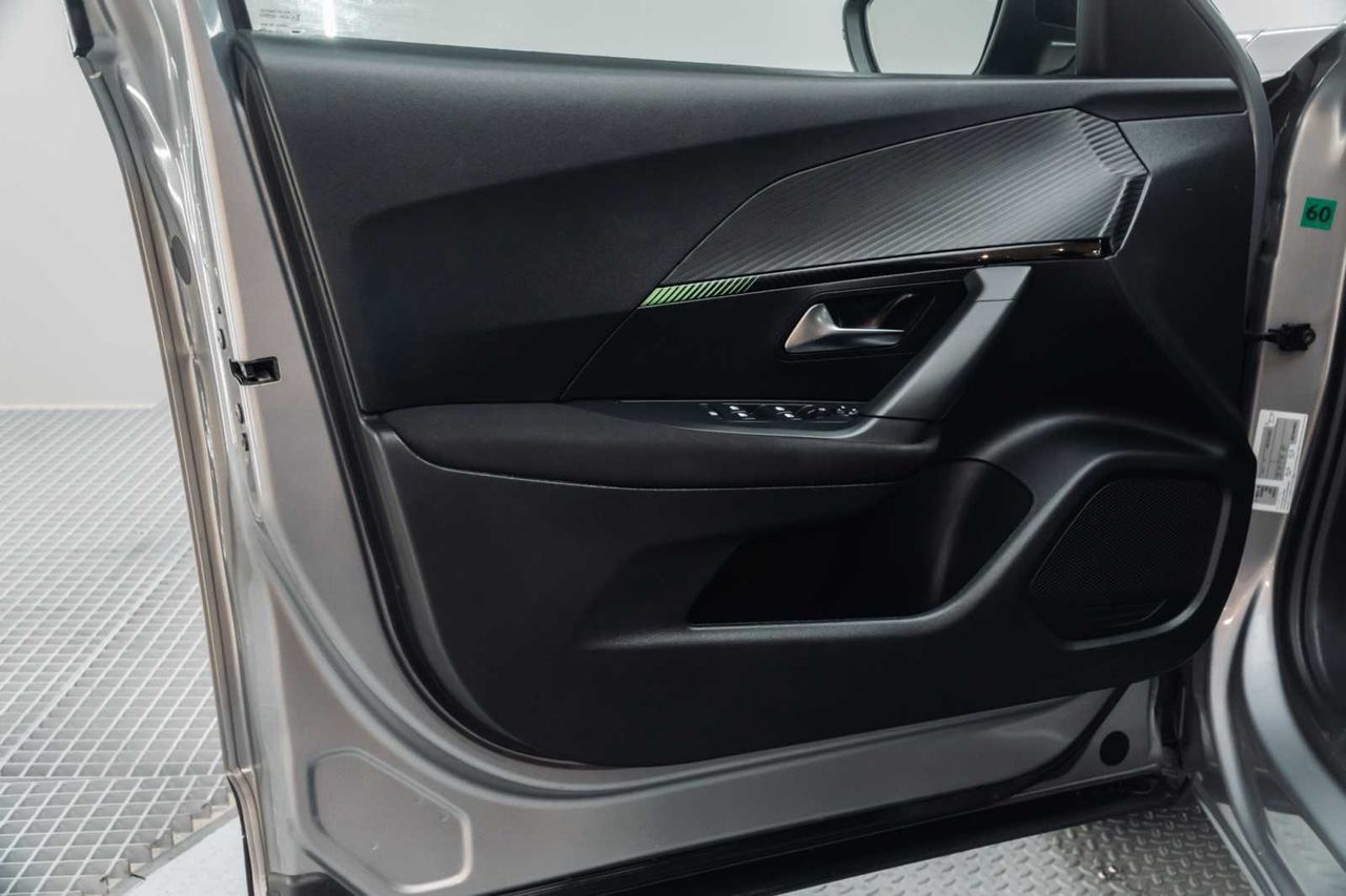 Peugeot 2008 Active Pack Puretech 100 S&S 6 Vel. MAN - Foto 20