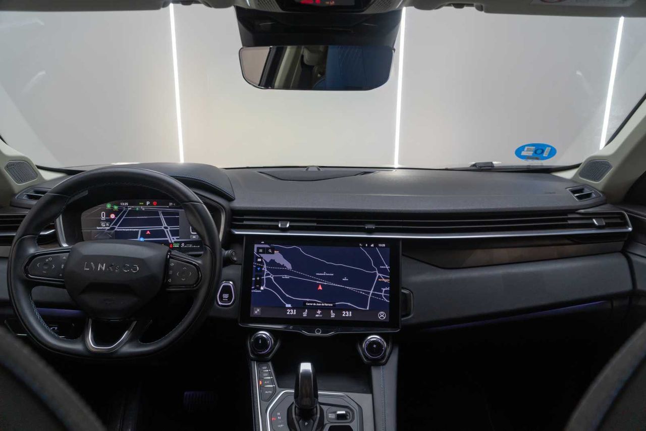 Lynk & Co 01 1.5 PHEV 3.3kW - Foto 21