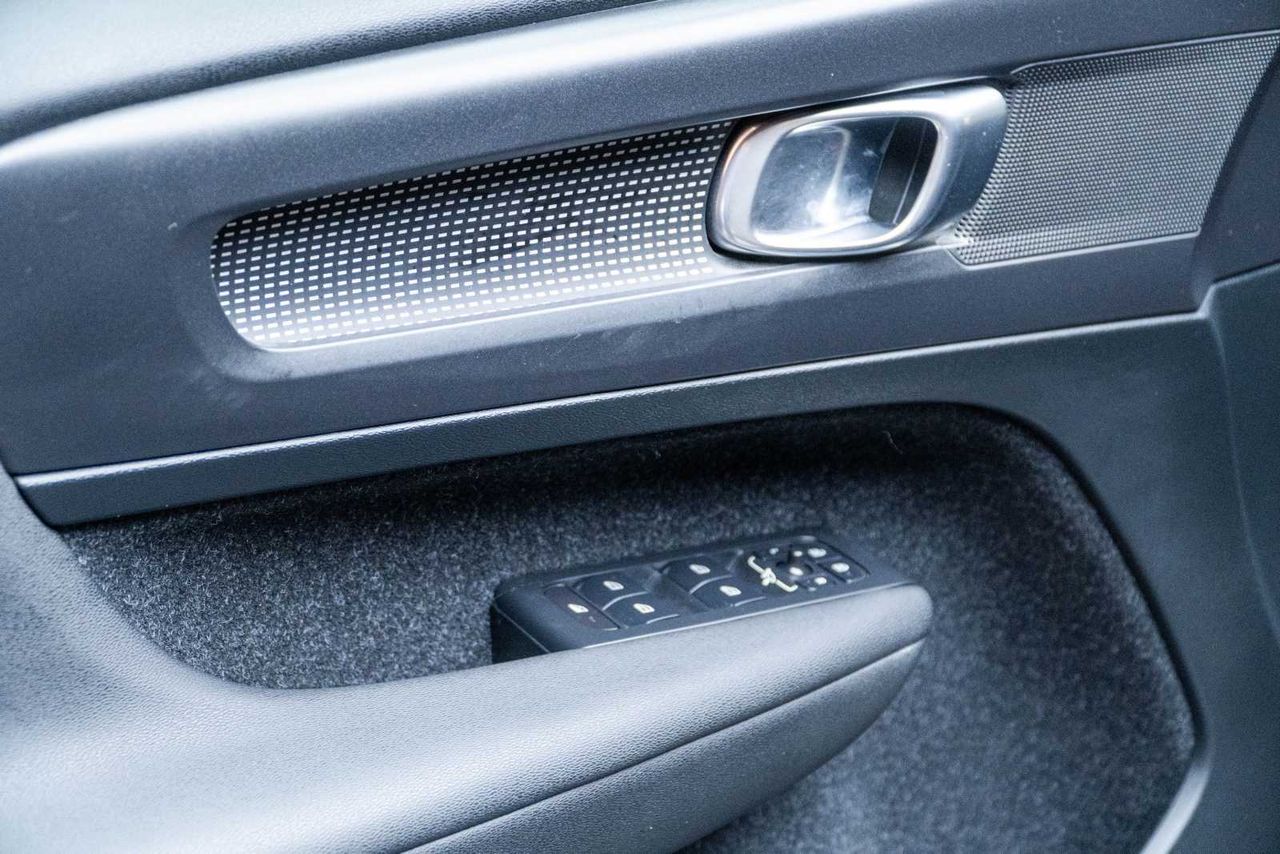 Volvo XC40 2.0 D3 R-Design Auto  - Foto 17