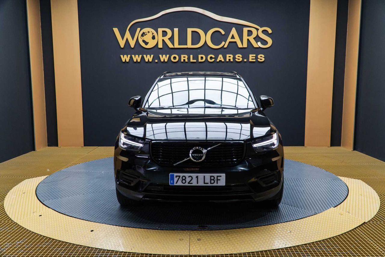 Volvo XC40 2.0 D3 R-Design Auto  - Foto 3