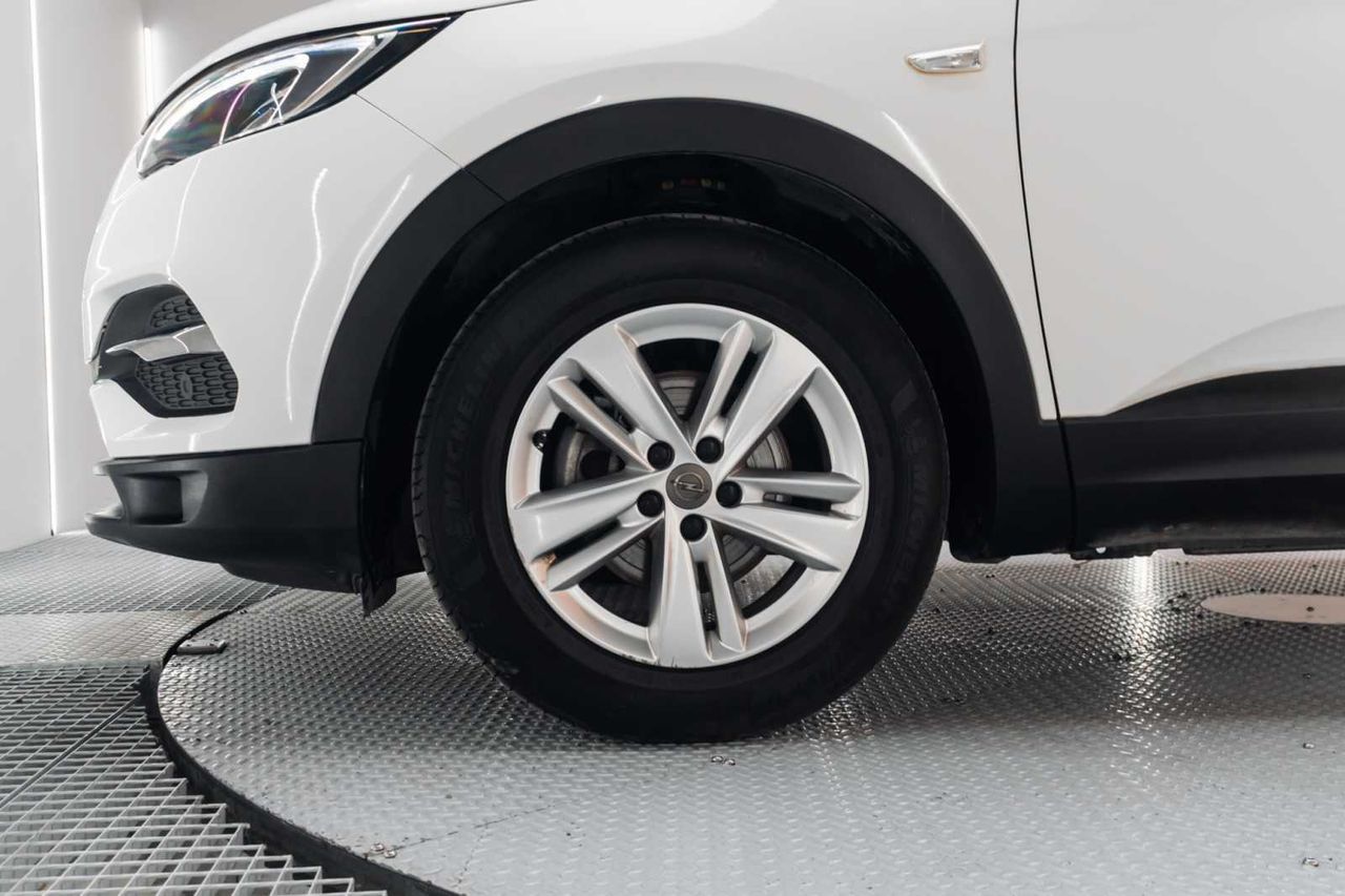 Opel Grandland X 1.2 Turbo Edition  - Foto 19