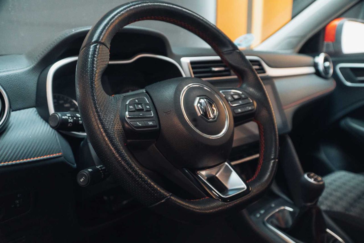 MG ZS 1.5 Comfort - Foto 19