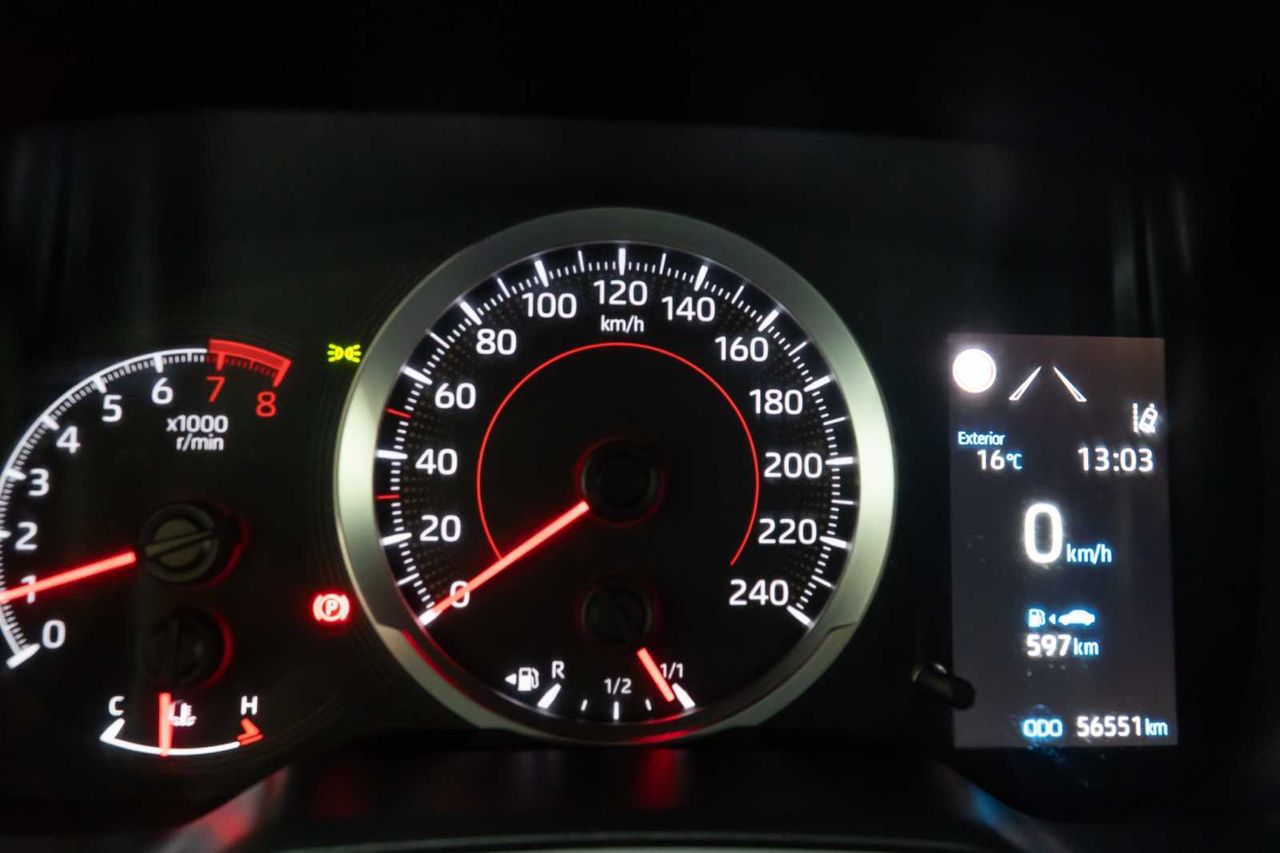 Toyota Corolla sedán 1.5 active - Foto 14