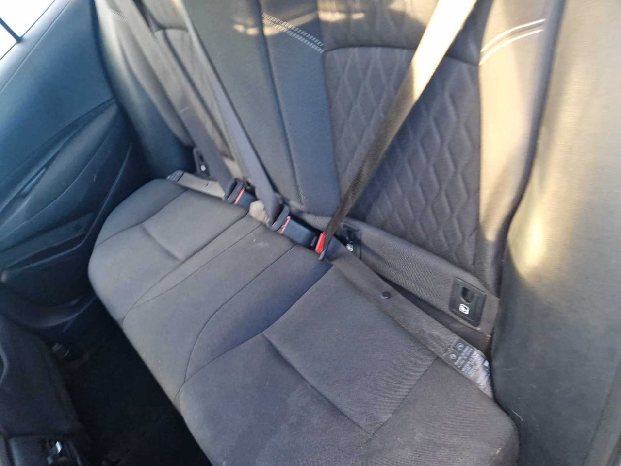 Toyota Corolla sedán 1.5 active - Foto 8