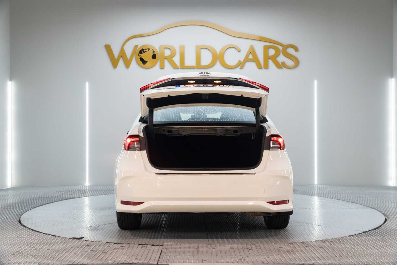 Toyota Corolla sedán 1.5 active - Foto 7