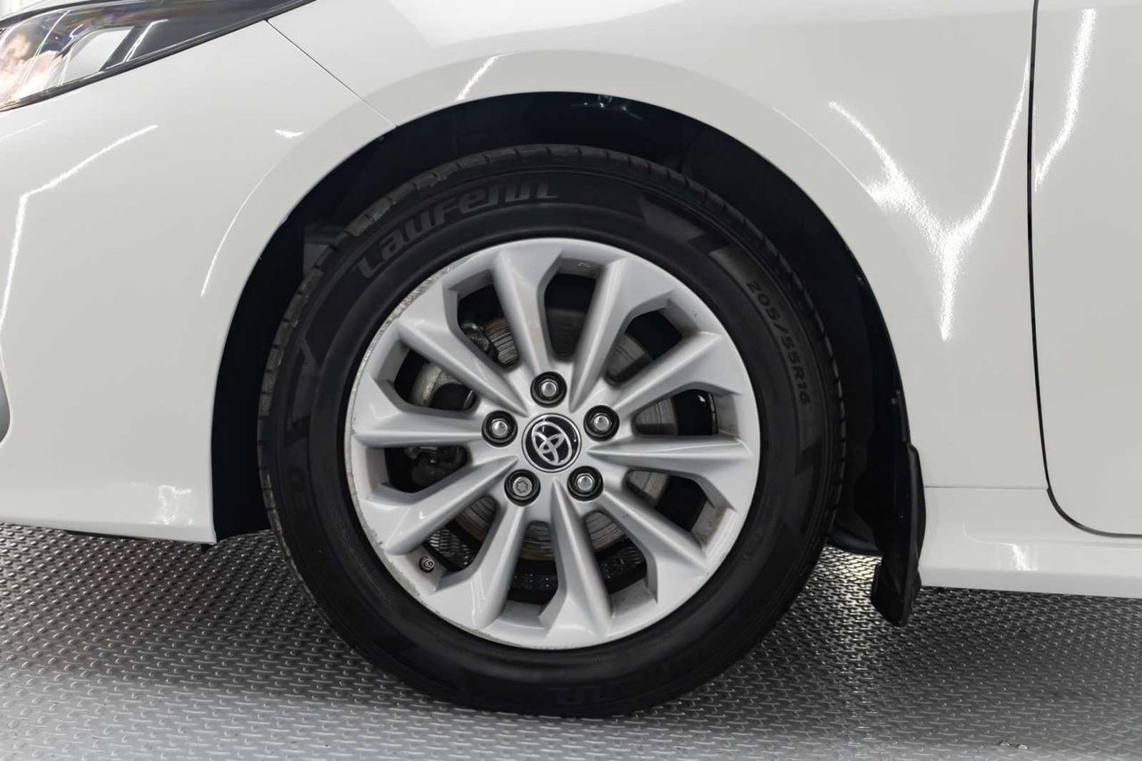 Toyota Corolla sedán 1.5 active - Foto 25