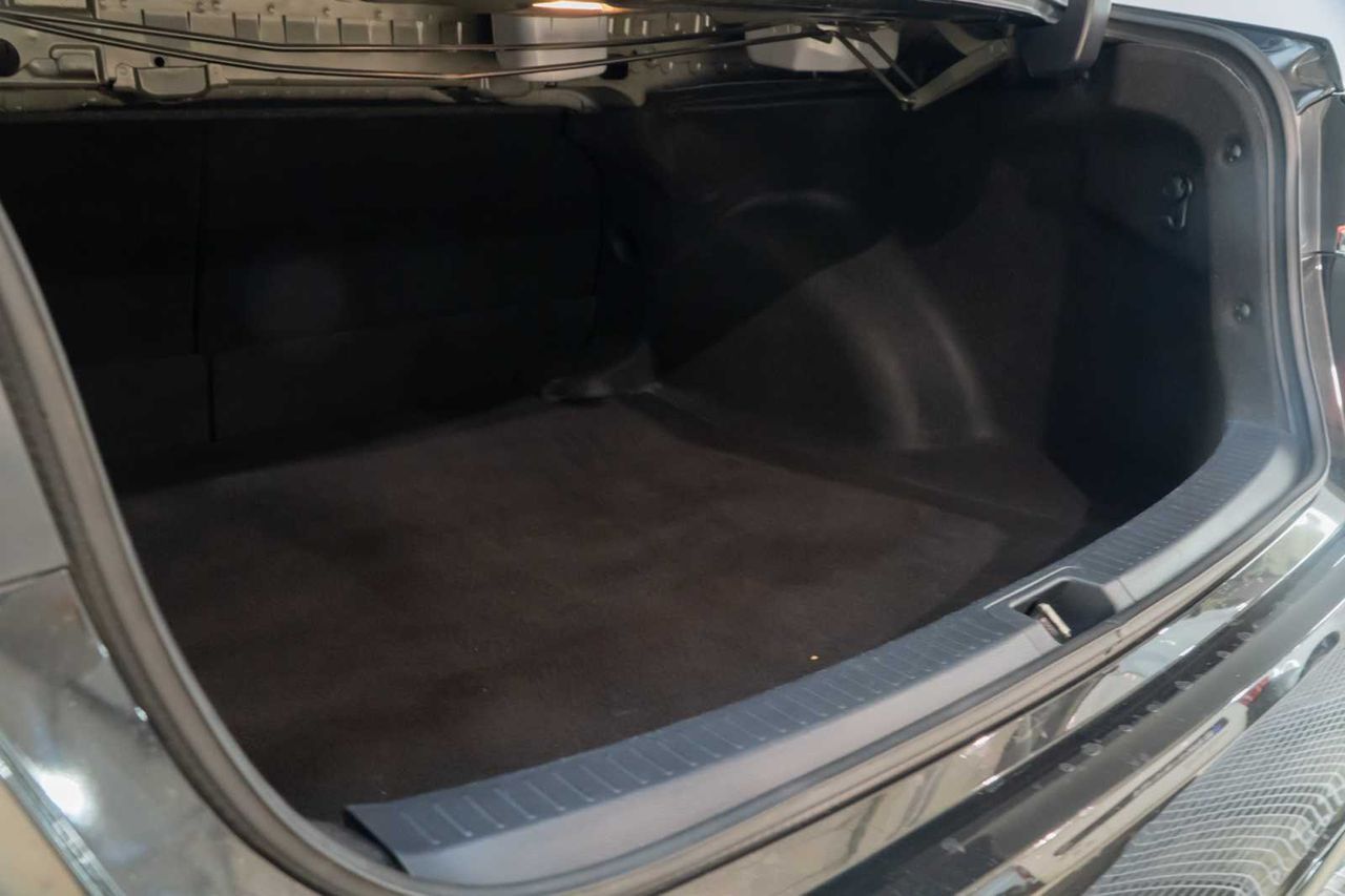 Toyota Corolla sedán 1.5 active - Foto 13