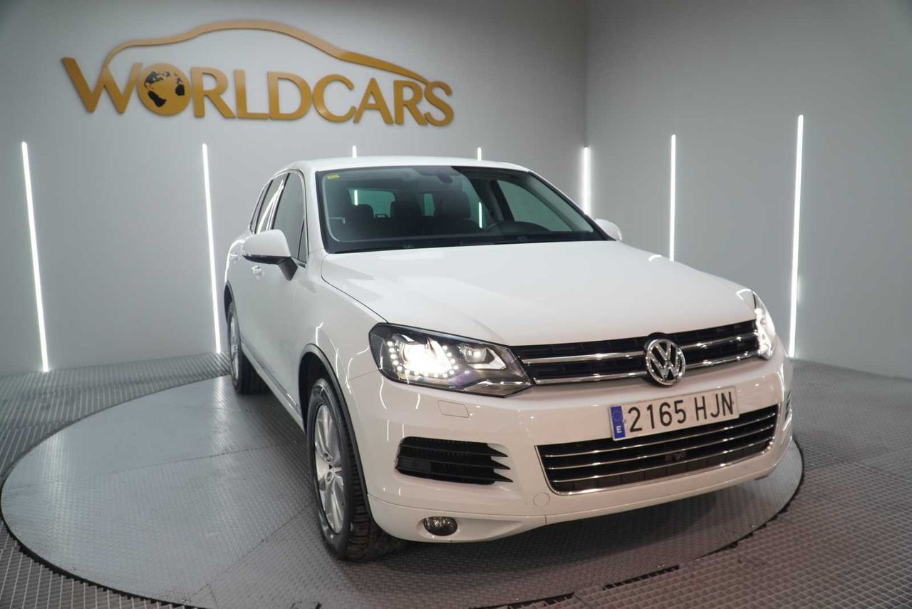 Volkswagen Touareg 3.0 V6 TDI 245 Tip Premium Bmotion Tech  - Foto 11