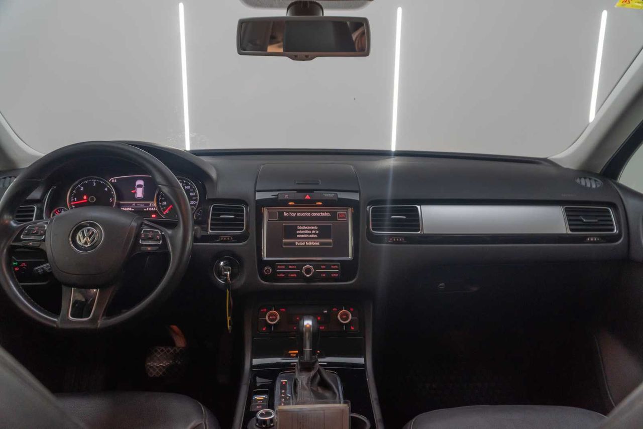 Volkswagen Touareg 3.0 V6 TDI 245 Tip Premium Bmotion Tech  - Foto 21