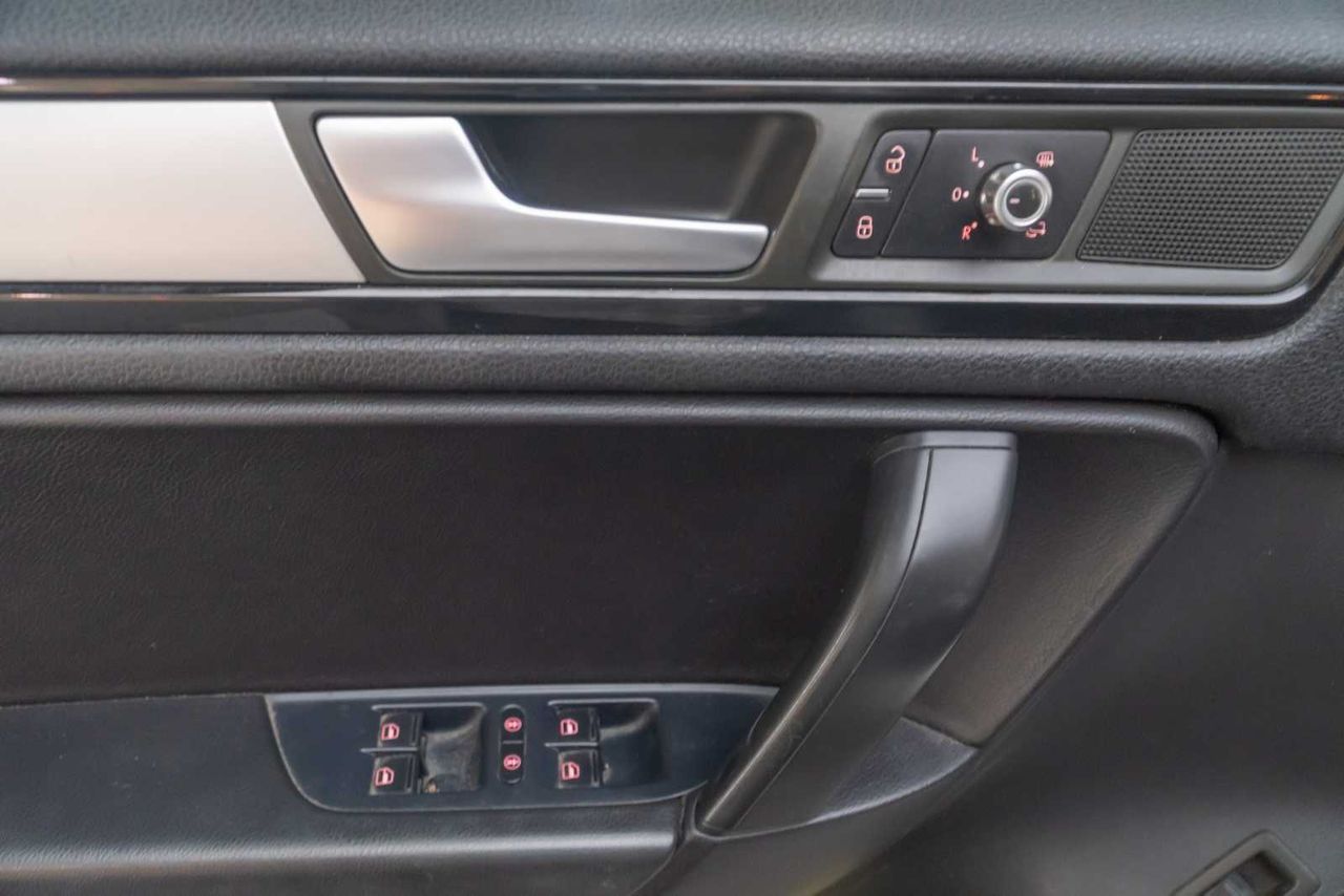 Volkswagen Touareg 3.0 V6 TDI 245 Tip Premium Bmotion Tech  - Foto 22