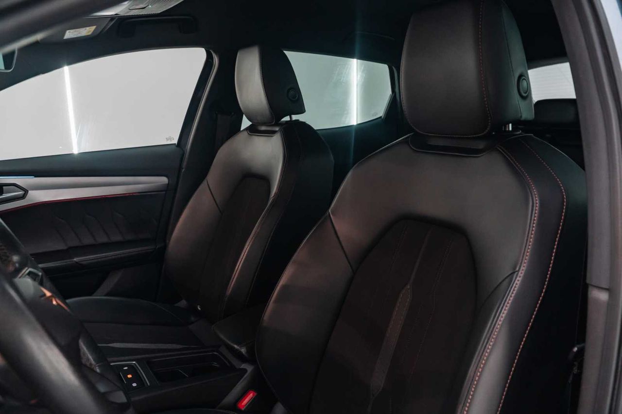 Cupra Formentor 1.4 e-Hybrid 150kW (204 CV) DSG - Foto 18