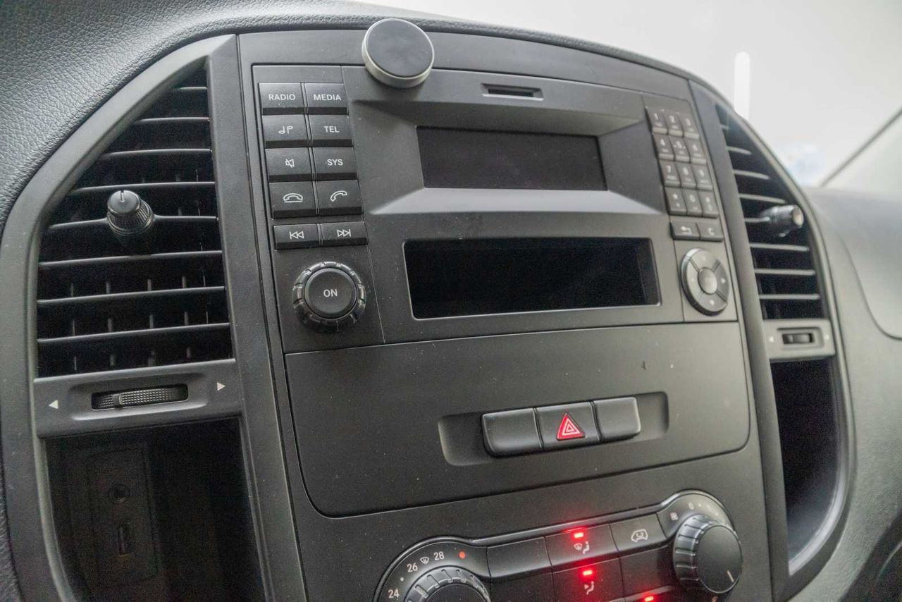 Mercedes Vito 111 cdi/bluetec larga - Foto 10