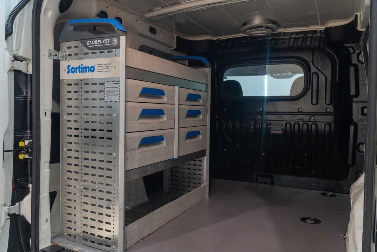 Fiat Doblò  cargo vu 3p 3g furgón derivad cargo base 1.3 multijet 95cv e6  - Foto 12